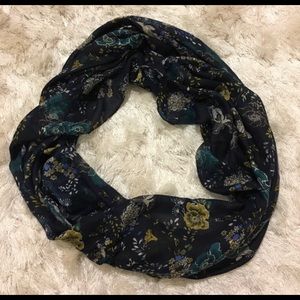 H&M Floral Printed Infinity Scarf